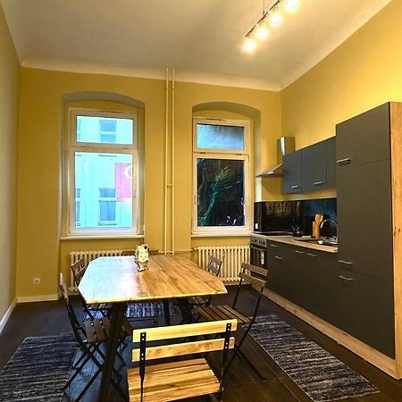 Schoenes Grosses Apartment Im Zentrum Berlins מראה חיצוני תמונה