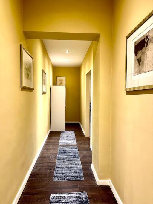 Schoenes Grosses Apartment Im Zentrum Berlins מראה חיצוני תמונה