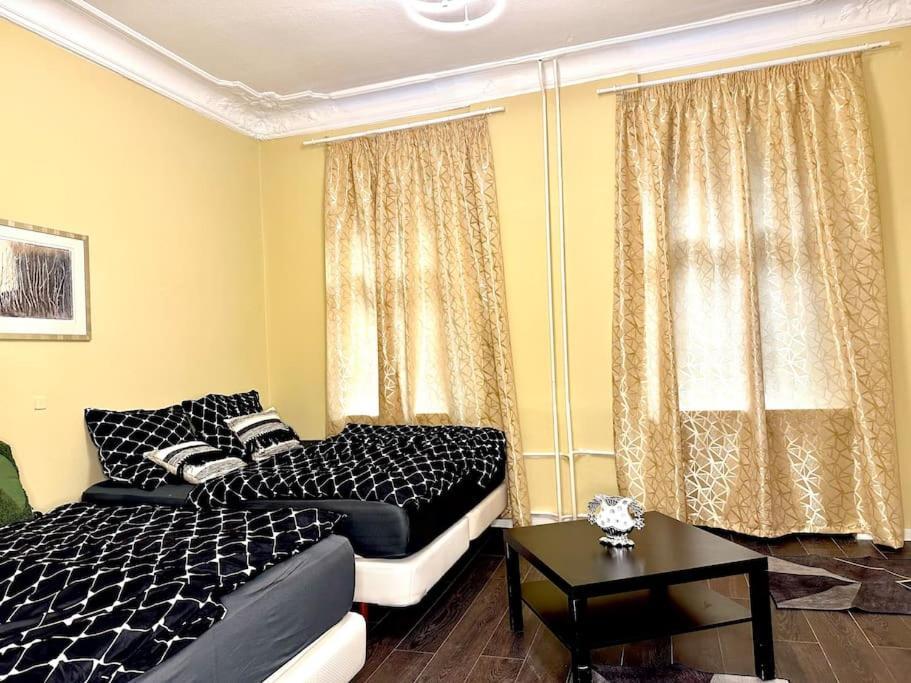 Schoenes Grosses Apartment Im Zentrum Berlins מראה חיצוני תמונה