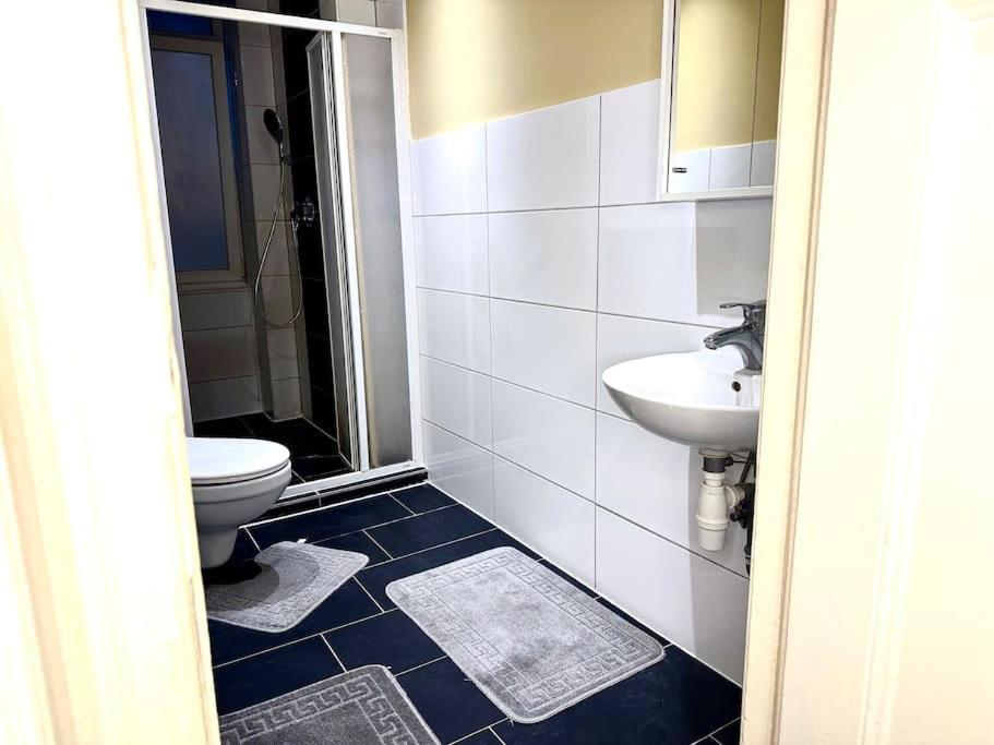 Schoenes Grosses Apartment Im Zentrum Berlins מראה חיצוני תמונה